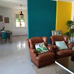A Casa Di Gi Bed & Breakfast 3*
